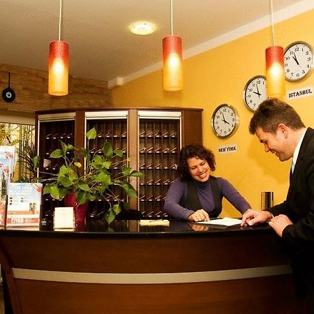 Atlas City Hotel ミュンヘン エクステリア 写真