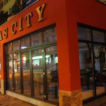 Atlas City Hotel ミュンヘン エクステリア 写真