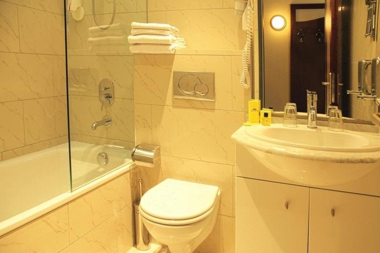 Atlas City Hotel ミュンヘン 部屋 写真